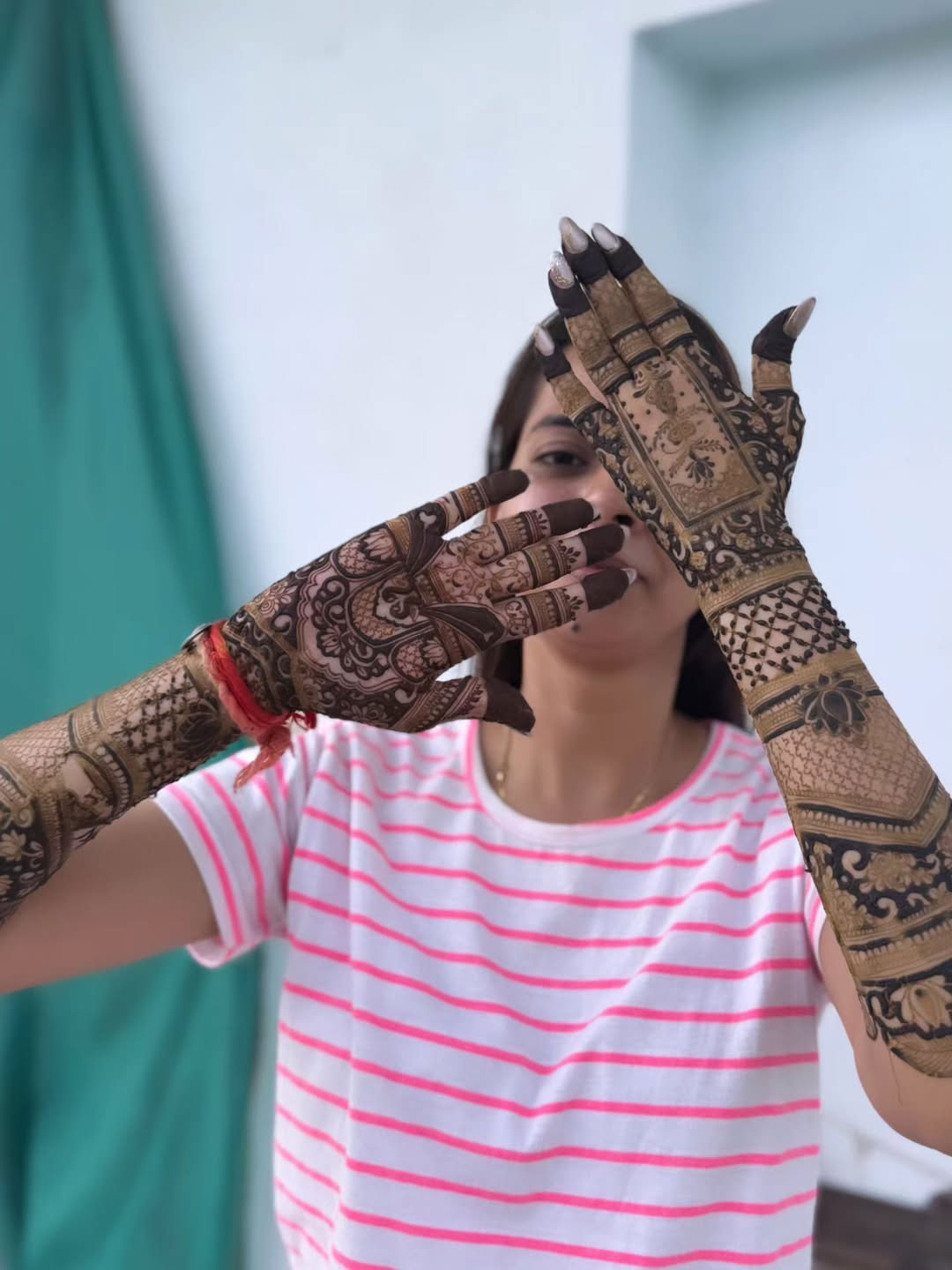 Floral mehndi artwork with fine shading